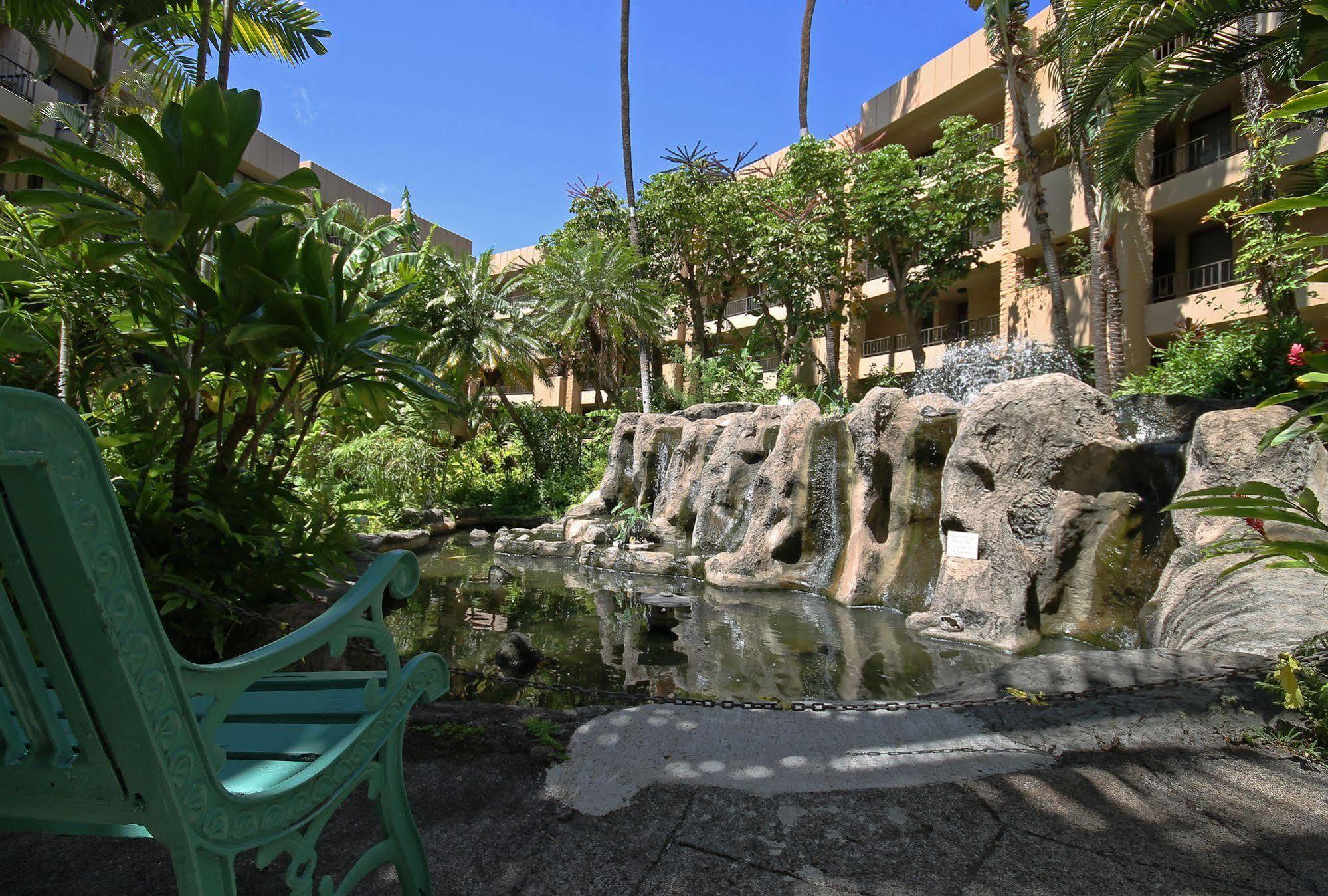 Апарт отель Castle Paki Maui Лахайна Экстерьер фото